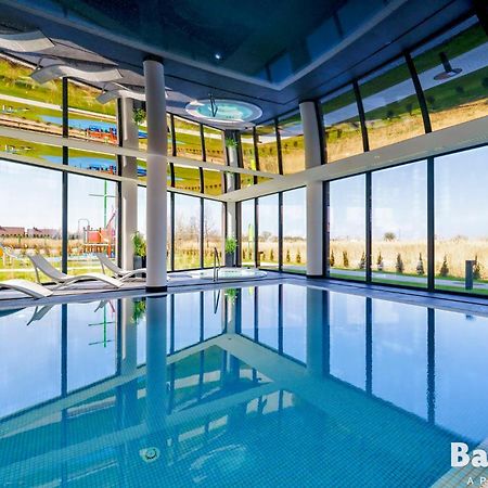 Apartamenty Balticon Westin House -Luksusowy 70M2 , Basen Pool, Sauna, Parking Inklusive Kolobrzeg Luaran gambar